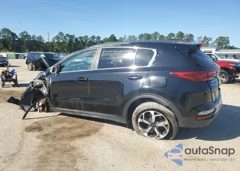 2021 Kia Sportage Lx z USA, uszkodzony, nr VIN KNDPMCAC7M7932626